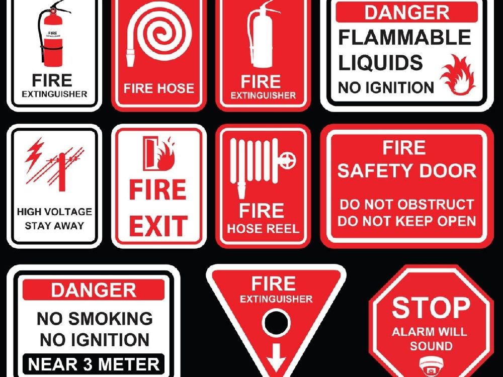 different types of appropriate fire safety door signage